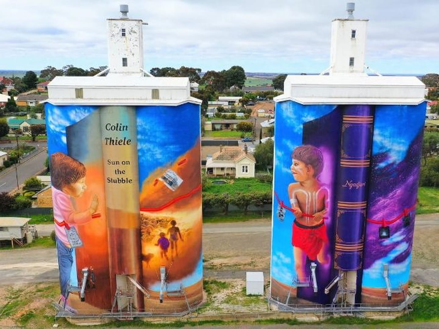 Eudunda silo art