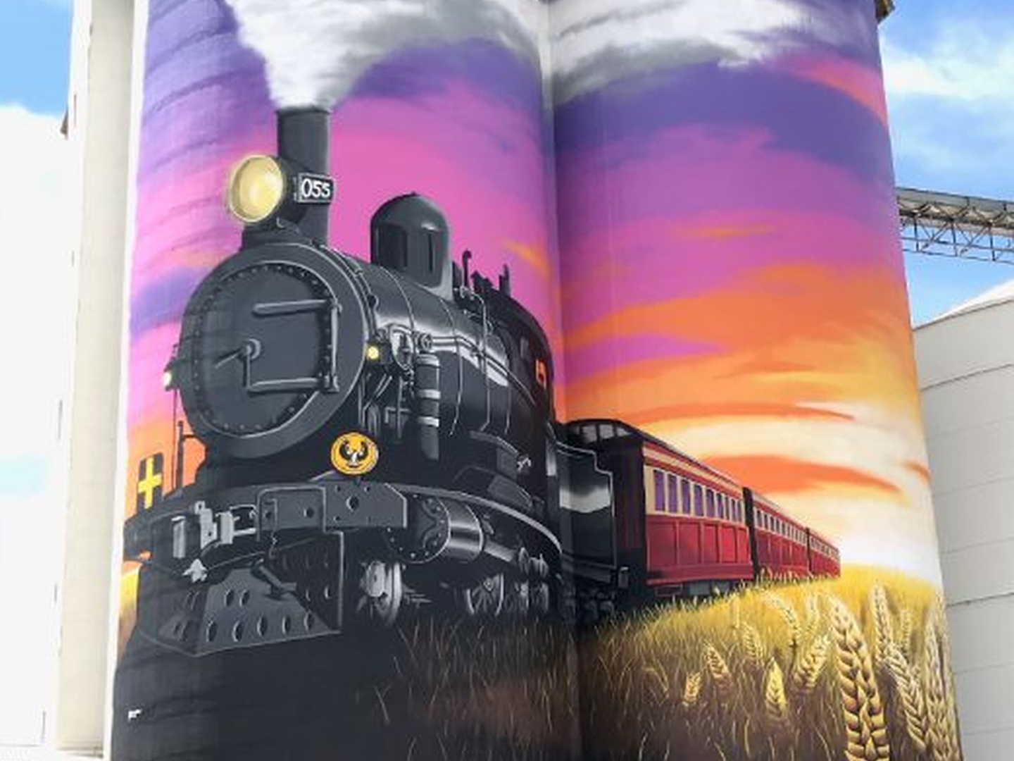 Farrell Flat silo art