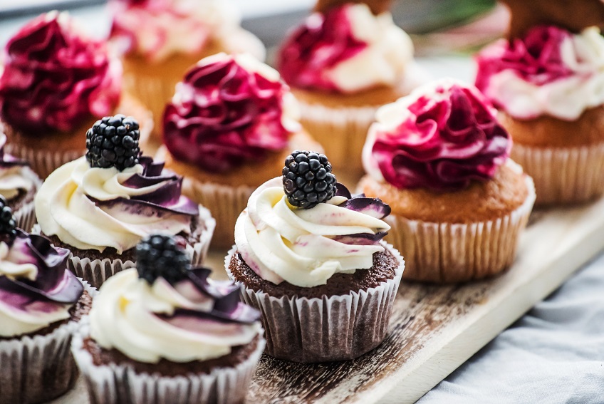 Cupcakes with colored icing