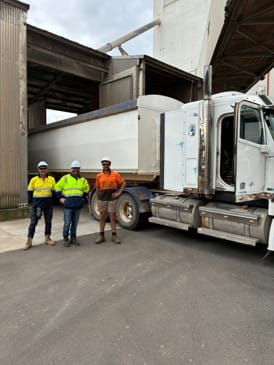 (L-R) Jamie Davies, Thevenard operator, Mike Bulmer, Operations Coordinator and Jesse Chandler, with the first delivery for the season.
